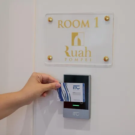 לינה וארוחת בוקר Ruah 3*