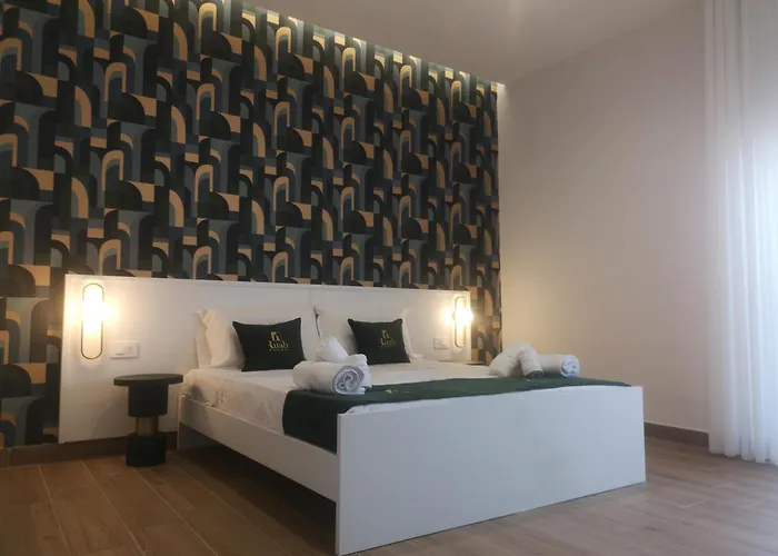 Ruah Bed & Breakfast 3*